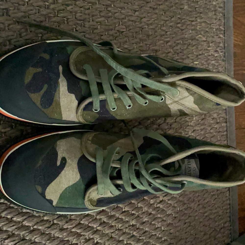 Valentino Garavani shoes size 43 Serial 9667Y2